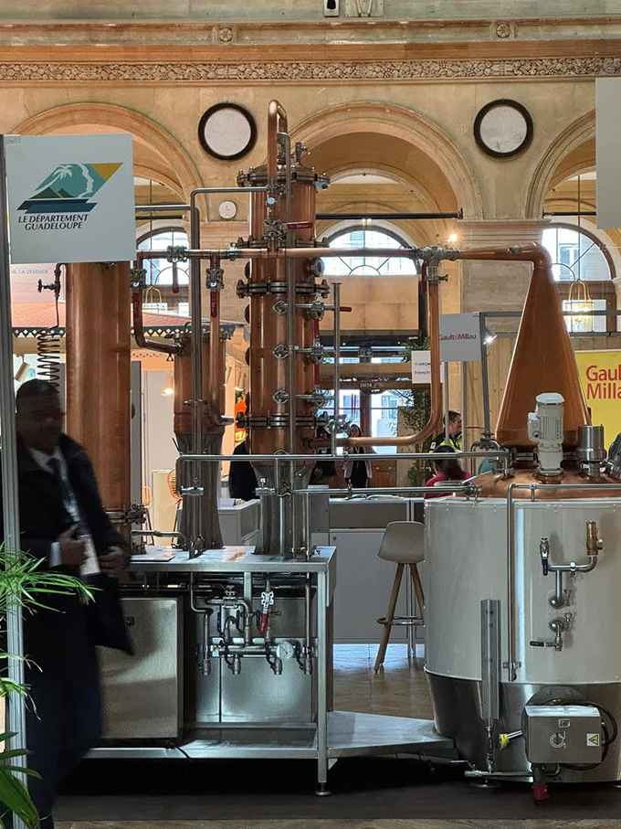 LA YOLE MARTINIQUAISE 