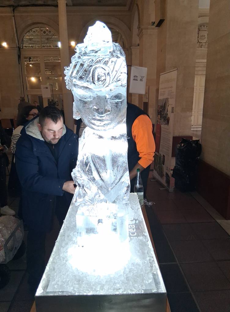 LA YOLE MARTINIQUAISE 