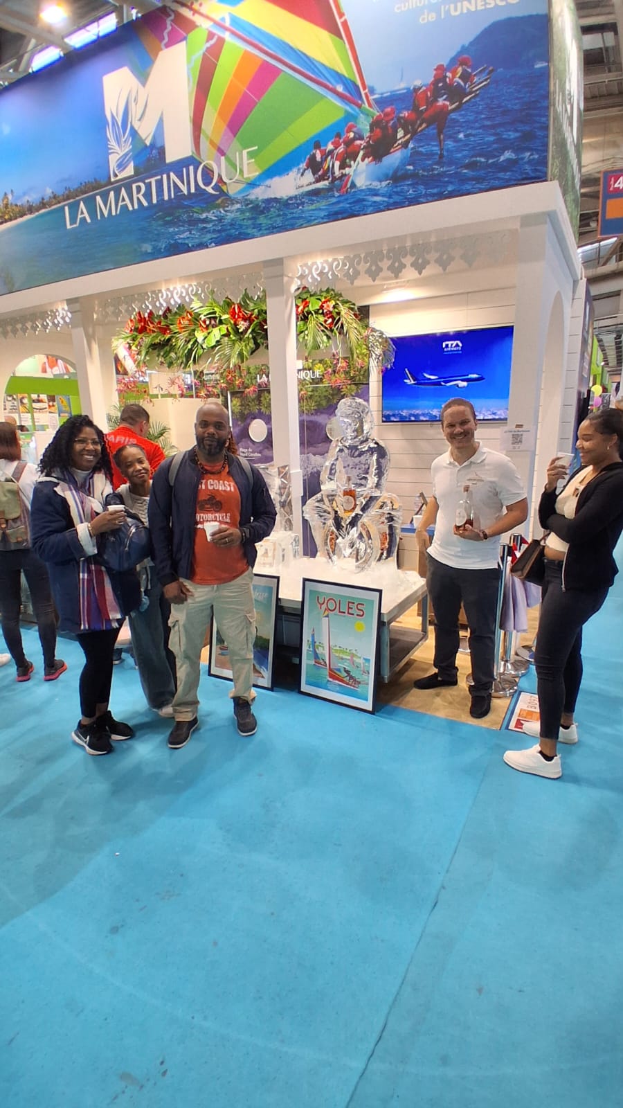 LA YOLE MARTINIQUAISE 