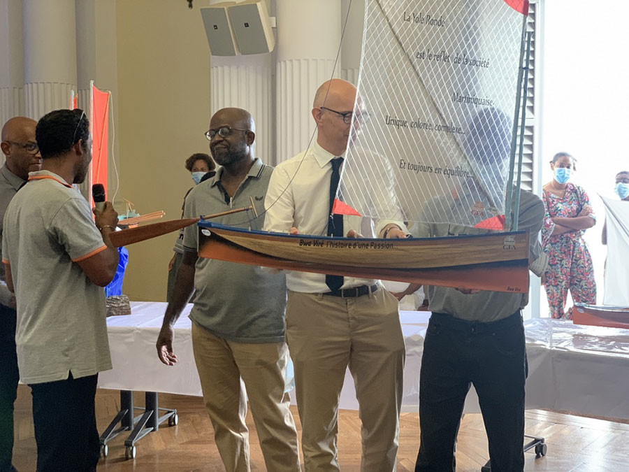 LA YOLE MARTINIQUAISE 