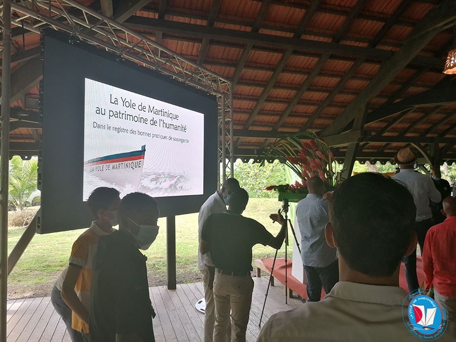 LA YOLE MARTINIQUAISE 