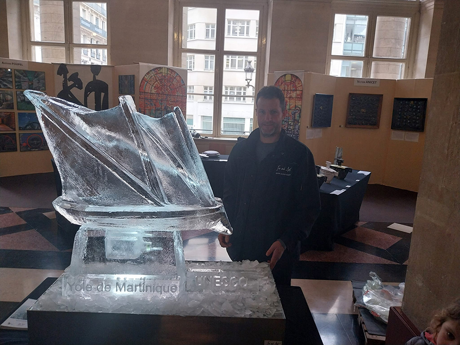 LA YOLE MARTINIQUAISE 